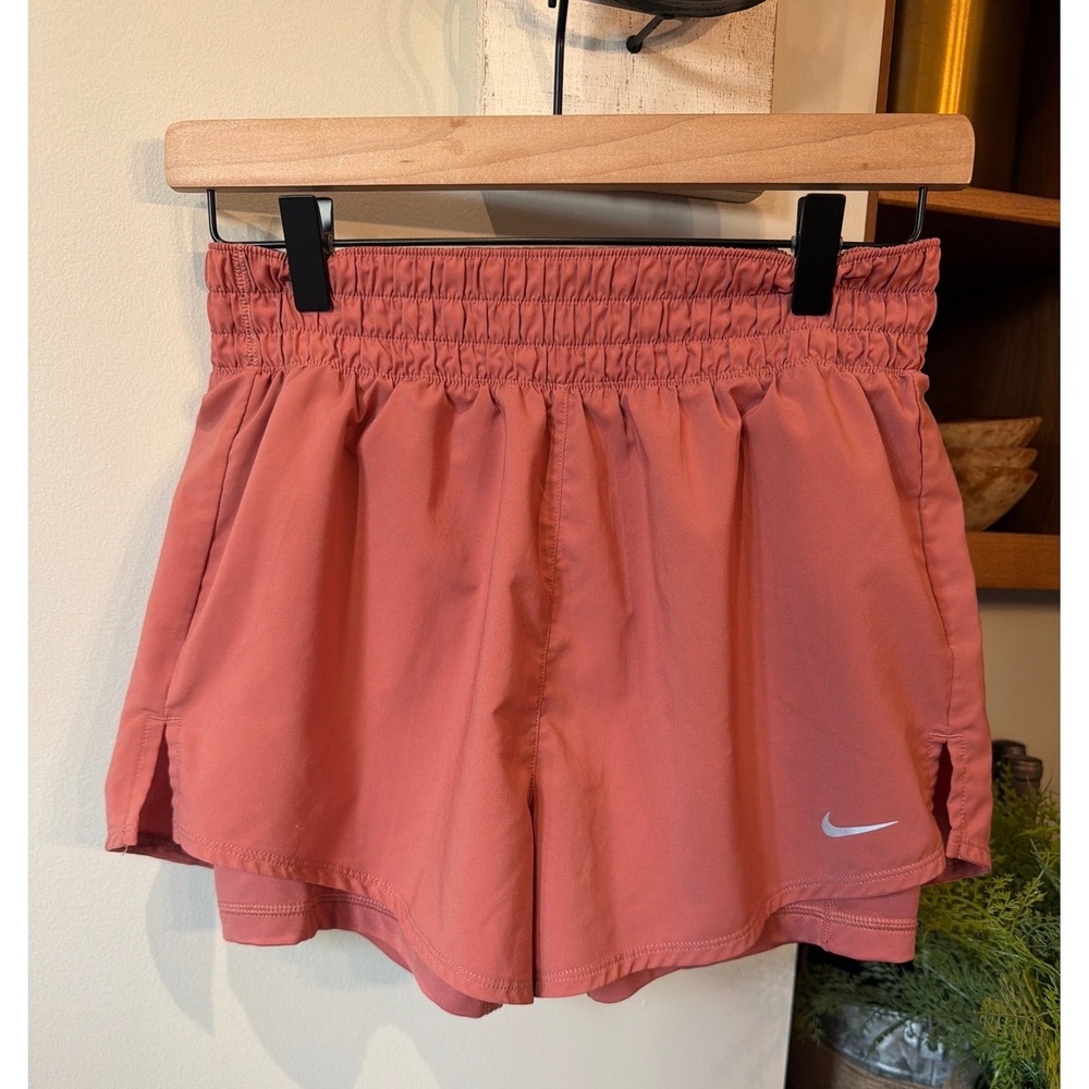 Nike Dri-FIT Running Shorts Women's S Coral Pink 2-in-1 Compression Lined Sporty